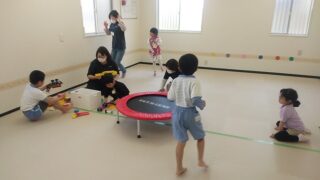 児童発達支援はればれ、水曜日の子ども達の様子です。