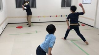 保護中: 放課後等デイサービスはればれ、11月11日月曜日の子ども達の活動の様子です。