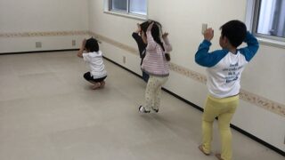 保護中: 児童発達支援、月曜日5歳児クラスの活動の様子です